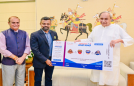Naveen Patnaik presented the first ticket of Ultimate Kho Kho League Season 2