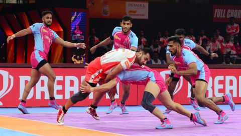 PKL 10: Arjun Deshwal bags 700th raid point as Jaipur Pink Panthers beat Gujrat Giants