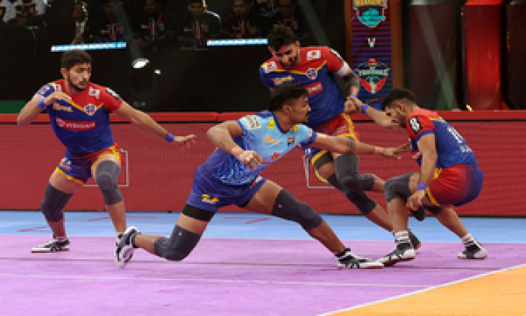 PKL 10: Surender, Nitin impress as Bengal Warriors, U.P. Yoddhas play out enthralling tie