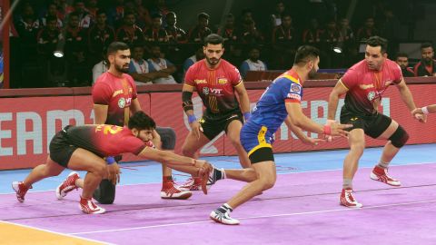 PKL 10: Vikash Kandola's inspired Super 10 gives Bengaluru Bulls first win of season