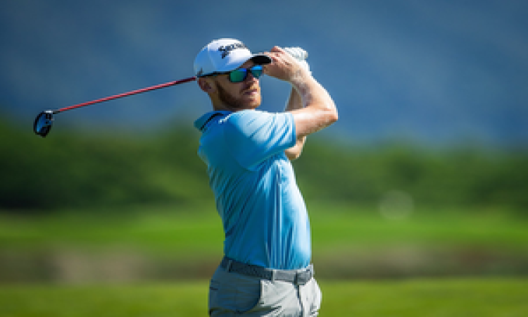 Sebastian Soderberg take commanding lead at Mauritius Open