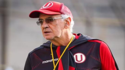 Uruguay's Fossati takes charge of Peru