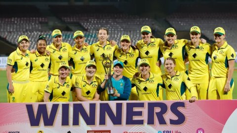 3rd T20I: Healy, Mooney hit fifties as Australia Women beat India by 7 wickets; win series 2-1