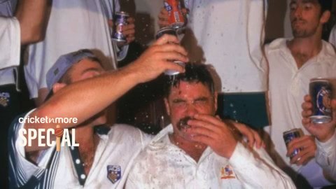 Australian cricketer David Boon's 52 cans of beer on the way to England in 1989 जब ऑस्ट्रेलिया के पूर्व बल्लेबाज डेविड बून ने फ्लाइट में पी थी बीयर के 52 केन