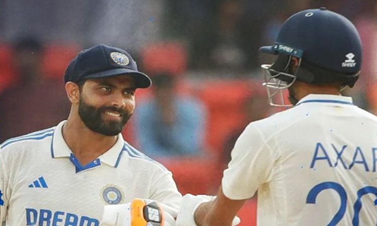 1st Test India all out for 436 runs in first innings vs England lead by 190 runs