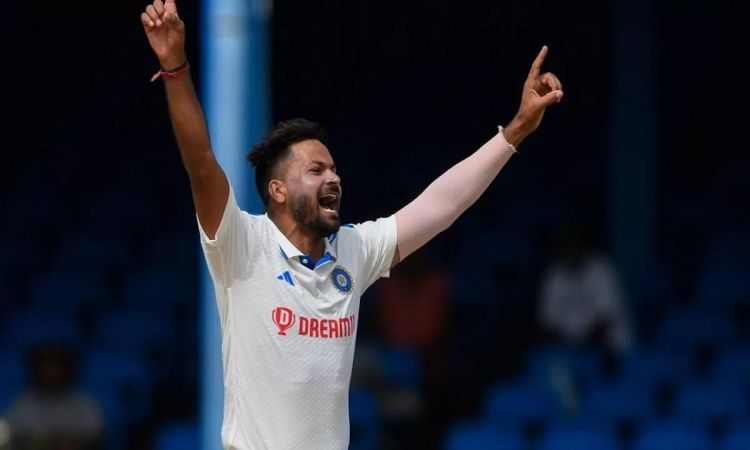 साउथ अफ्रीका के खिलाफ 2 विकेट लेकर मुकेश कुमार ने बनाया ये अनोखा रिकॉर्ड