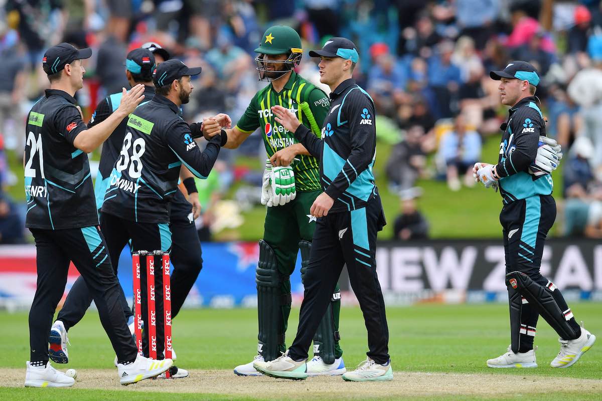 Allen's Record 137 Gives New Zealand Series-Clinching Win Over Pakistan ...