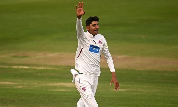 Visa issues leave England without spinner Shoaib Bashir on arrival in India