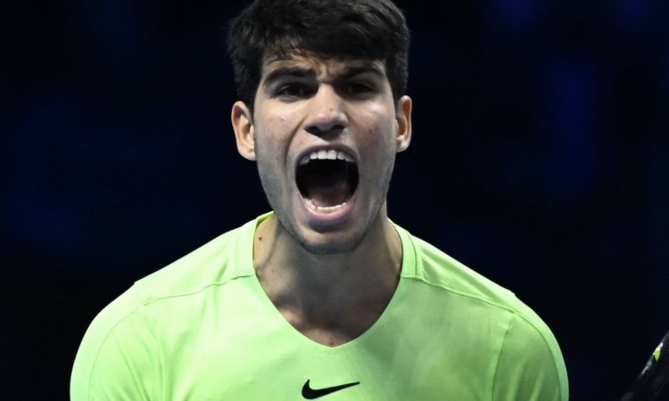 ATP Finals: Alcaraz sails into semis on debut, sets showdown with Djokovic