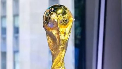 Australia withdraws bid for 2034 FIFA World Cup; Saudi Arabia set to win hosting rights