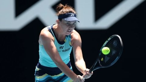 Australian Open: Noskova joins Yastremska after Svitolina's heartbreak exit, Alcaraz continues to so