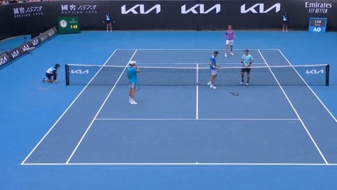 Australian Open: Umpiring blunder marred men's doubles third round match