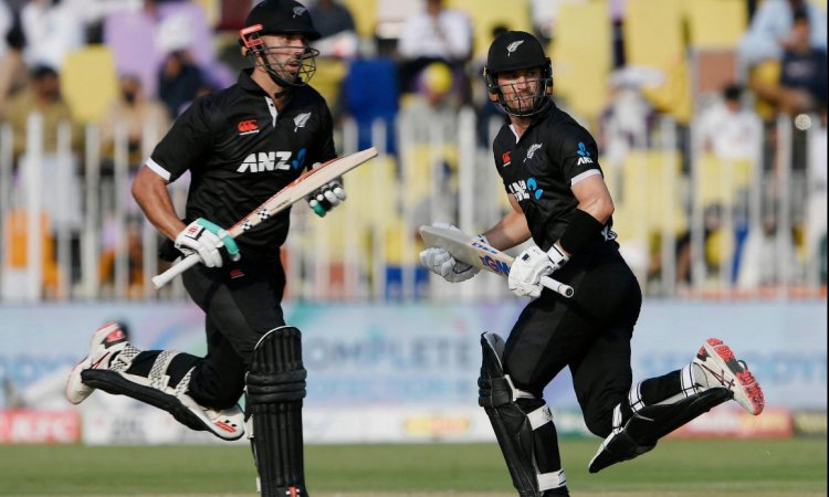 NZ vs PAK, 1st T20I: வில்லியம்சன், மிட்செல் அரைசதம்; பாகிஸ்தானுக்கு 227 டார்கெட்!