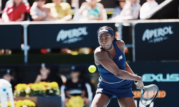 Defending champion Gauff moves into Auckland quarterfinals