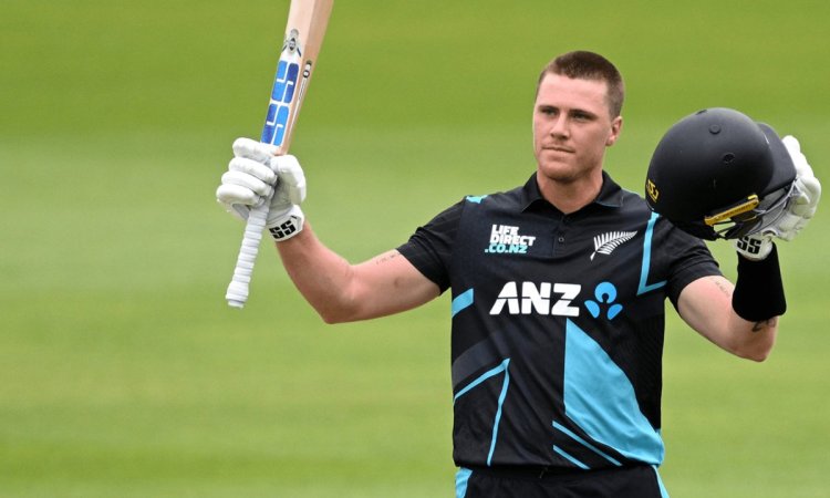Finn Allen posts record knock as New Zealand dominate in Dunedin