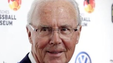 Germany's legendary footballer Beckenbauer dies aged 78