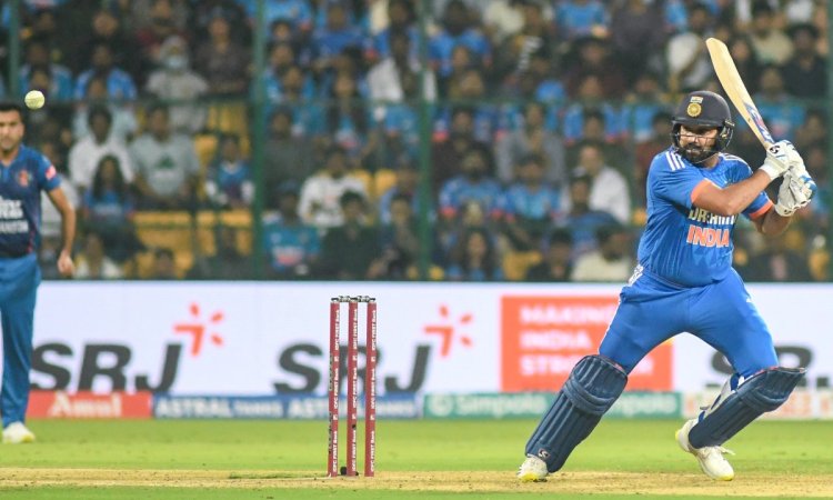 'Have to play some shots to put bowlers under pressure', says Rohit on playing switch hit & reverse 