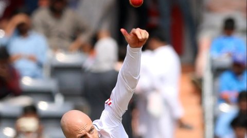 Jack Leach doubtful for England’s second Test against India due to knee injury