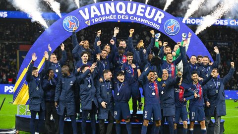 Lee, Mbappe power Paris Saint-Germain to Champions Trophy win