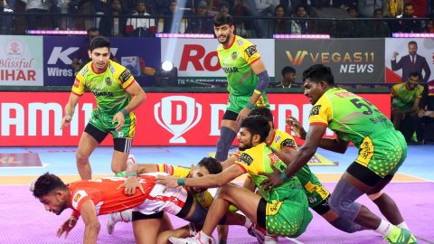 PKL 10: Defence helps Patna Pirates to huge win over Gujarat Giants