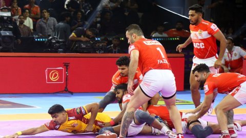 PKL 10: Gujarat Giants stage epic comeback to beat Telugu Titans 37-30