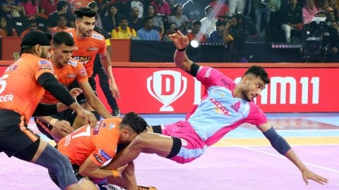 PKL 10: Jaipur Pink Panthers ride Deshwal's Super 10 to overcome U Mumba 41-31