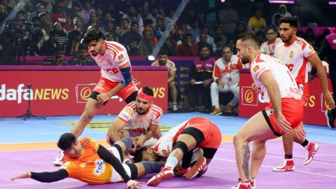 PKL: Imperious Puneri Paltan blow past Gujarat Giants 37-17