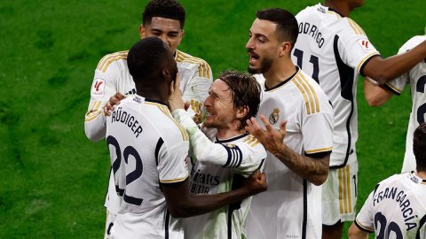 Real Madrid through on day of no surprises in Spanish Cup