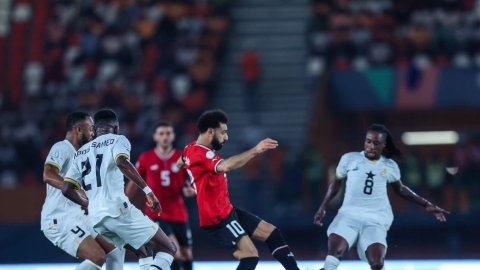 Salah limps off as Egypt and Ghana play out 2-2 draw at AFCON 