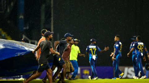 SL vs ZIM, 1st ODI: மழையால் முதல் ஒருநாள் போட்டி கைவிடப்பட்டது!