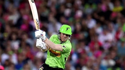 Warner's dramatic arrival: Helicopter to land on SCG for BBL showdown