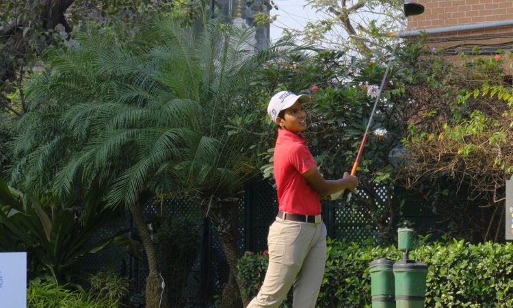 WPGT: Sneha flies on twin eagles to win title as Hitaashee falters at the end of 2nd leg