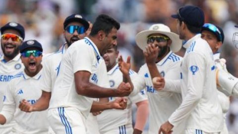 4th Test: Ashwin, Kuldeep push England on backfoot as Eng reach 120/5 at tea