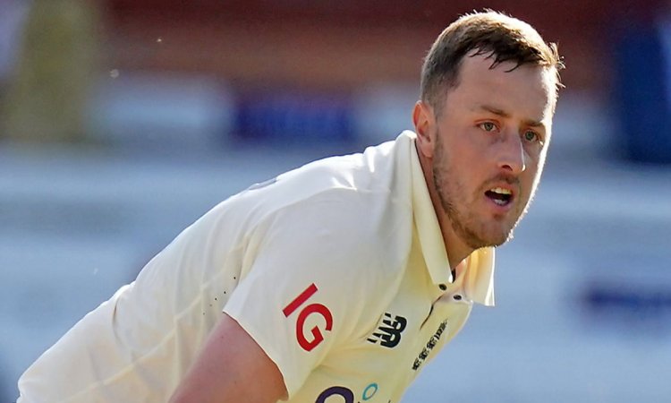 राजकोट में करारी हार से परेशान इंग्लैंड, चौथे टेस्ट में इस तेज गेंदबाज को प्लेइंग XI में दे सकता है 