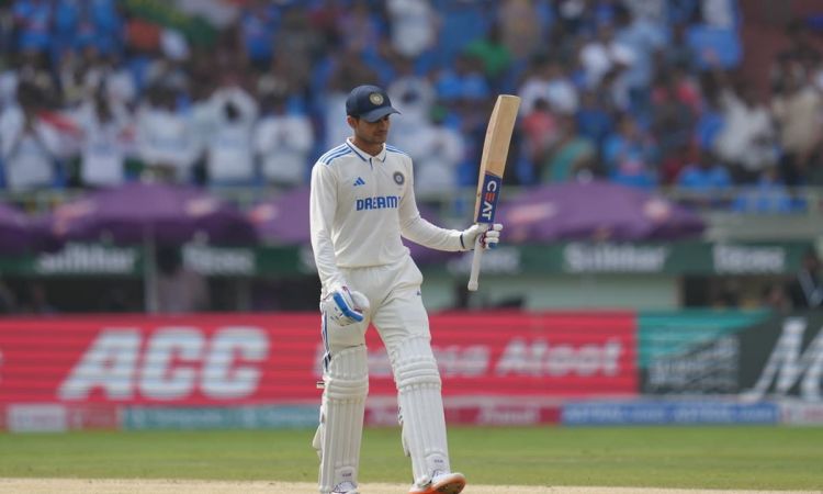 India set 399 runs target for England in second test