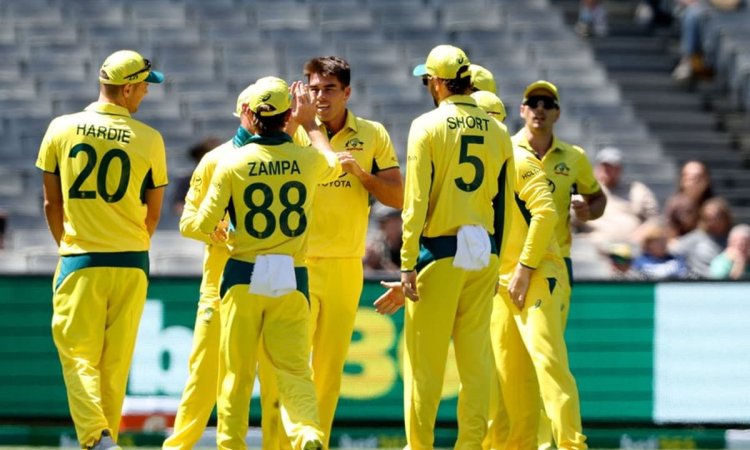Australia beat West Indies by 8 wickets in first odi to take 1-0 lead