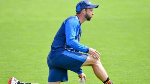 Conway suffers thumb injury during 2nd T20I vs Aus; X-ray clears him of fracture