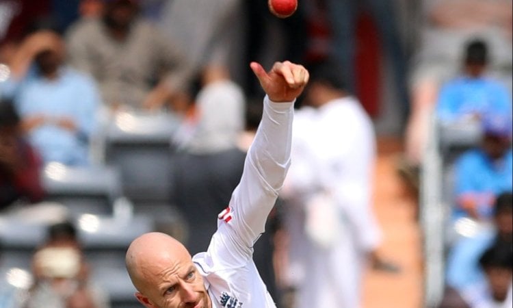 England spinner Jack Leach ruled out of 2nd Test with knee injury