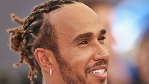 Ferrari confirm Lewis Hamilton as driver for 2025 F1 season