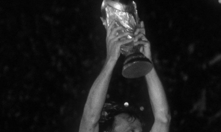 German World Cup-winning defender Andreas Brehme dies aged 63