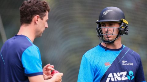 Henry, Seifert ruled out of NZ’s T20Is against Australia; Sears, Young called in