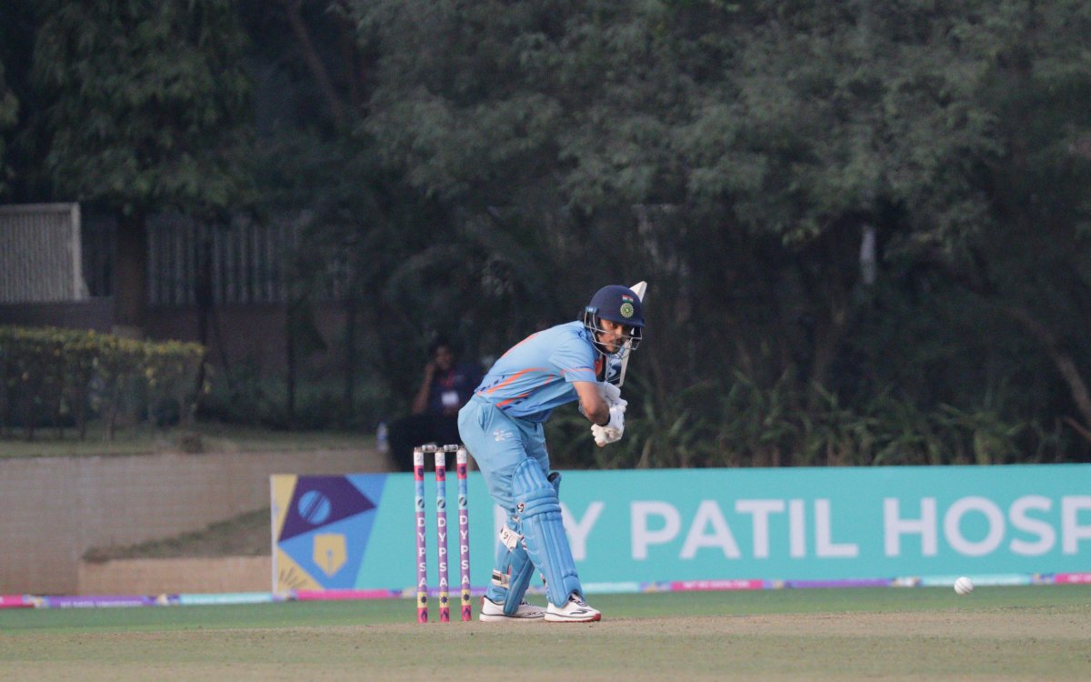 Ishan Kishan Makes An Unremarkable Return To Competitive Cricket In DY ...