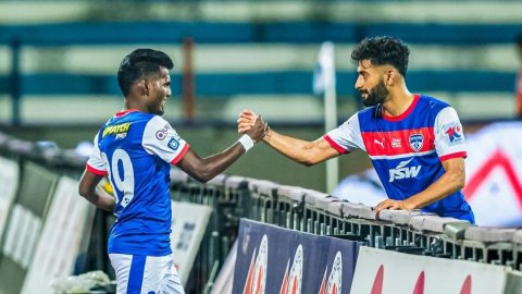 ISL 2023-24: Bengaluru FC keep Playoffs hopes alive with late-goal win against Hyderabad FC