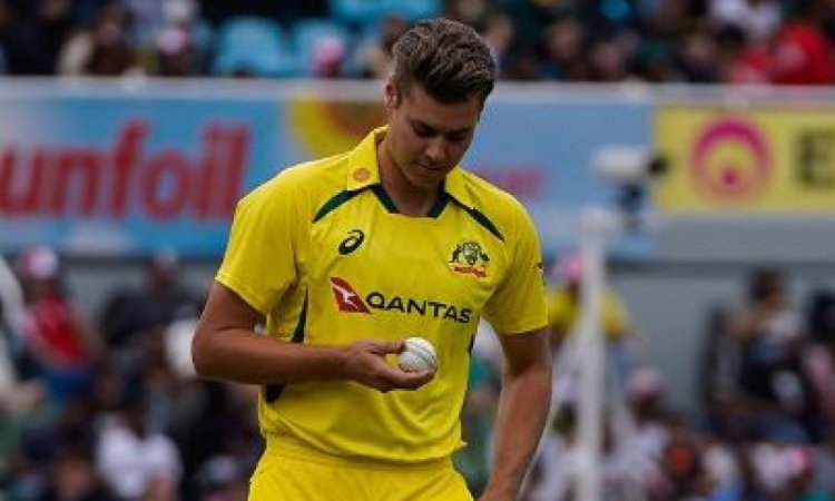 Johnson replaces Stoinis in Australian squad for NZ T20Is