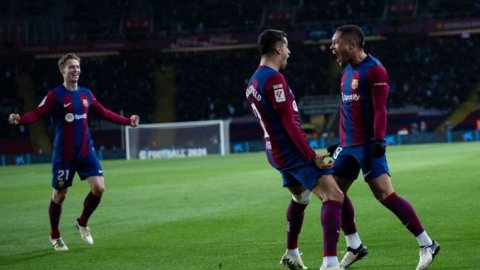 Newcomer Roque scores as Barca edge Osasuna