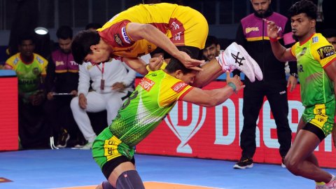 PKL 10: Patna Pirates fight back to beat Telugu Titans, qualify for playoffs