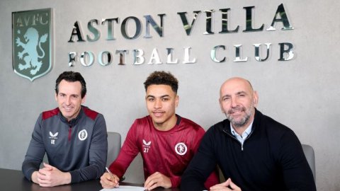 Premier League: Aston Villa sign Morgan Rogers from Middlesbrough 