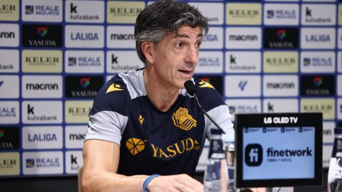 Real Sociedad coach Imanol also rules out Barcelona move