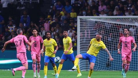 Ronaldo-less Al Nassr whitewash Messi-benched Inter Miami in friendly