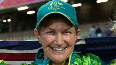 Shelley Nitschke named Australia women's cricket head coach; replaces Mott in permanent role